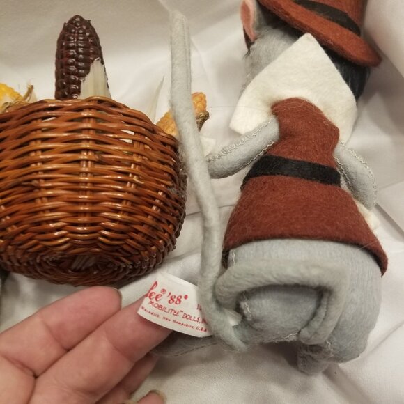 Annalee Vintage Pilgrim MIce 1988 - Picture 2 of 4